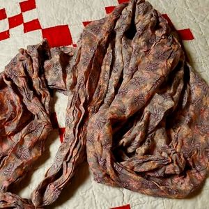 Lauren Conrad mauve knotted infinity scarf